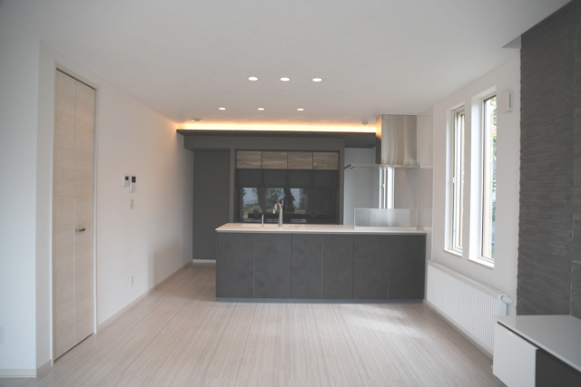 リビングダイニング