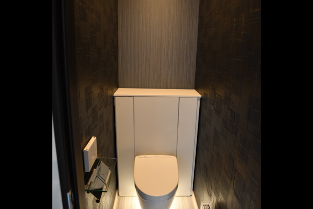 トイレ間接照明