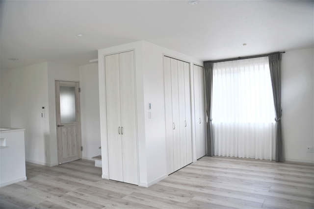 リビングダイニング