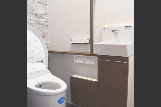 トイレ＋壁付収納