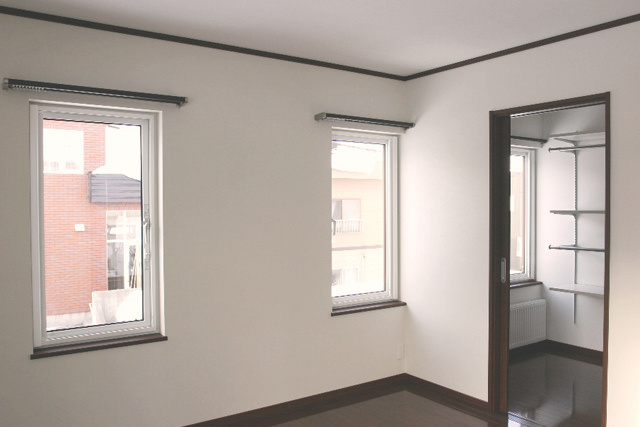 2階寝室+ウォークインクローゼット